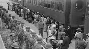 Japaneses Americans sent to ineterment camps