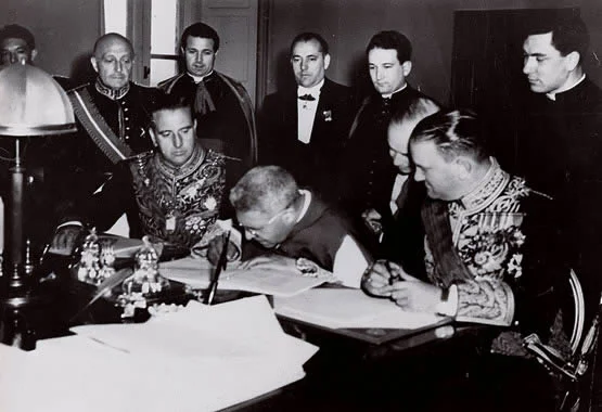 PACTES AMB EUA I CONCORDAT VATICÀ