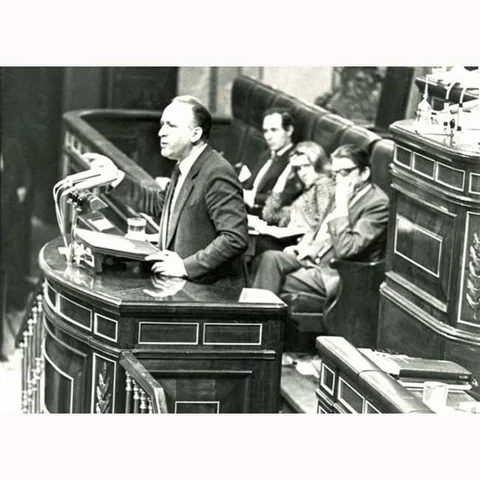 Aprobación de los Estatutos de Autonomía