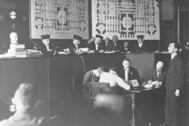 hitler created the law that only allowed the nazi party