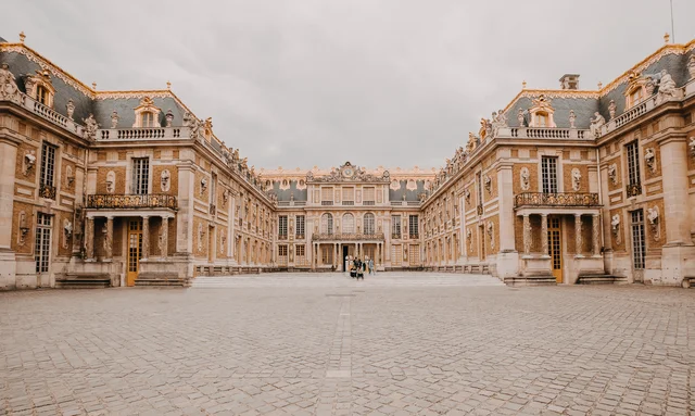 Versailles