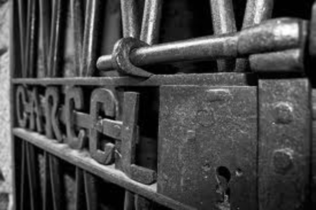 Encarcelan a su padre