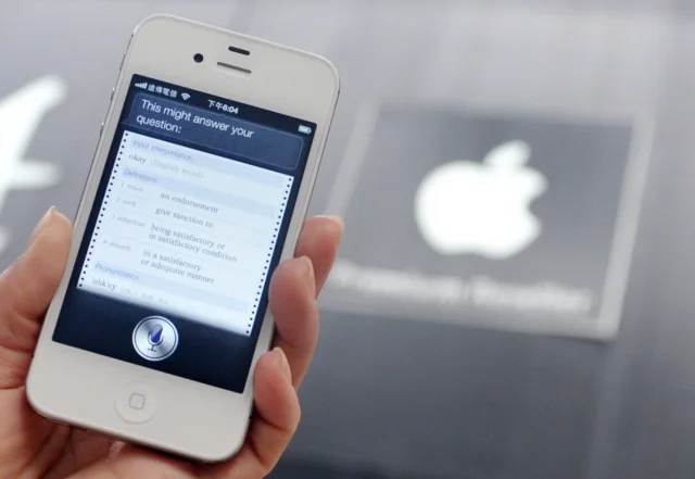 Apple's Siri