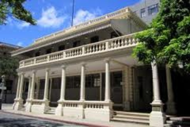 Hawaiian Post Office Established