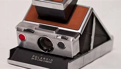 Polaroid instant camera