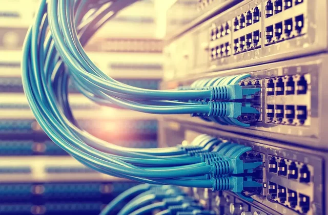 Introduction of Broadband Internet to Consumers