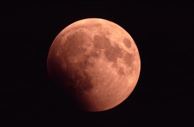 First lunar elcipse recorded in the US