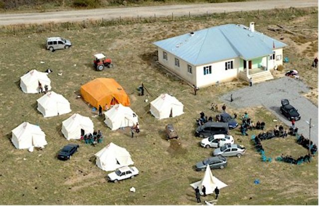 3,000 Killed From Earthquake