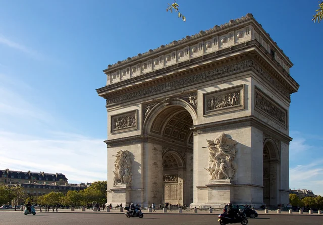 Arc de Triomphe