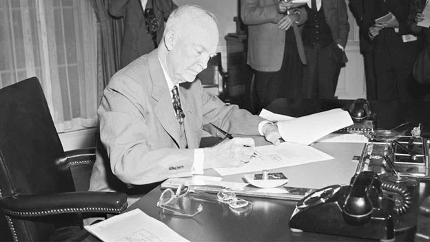 The Eisenhower Doctrine is established