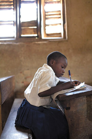 learns to read and wight