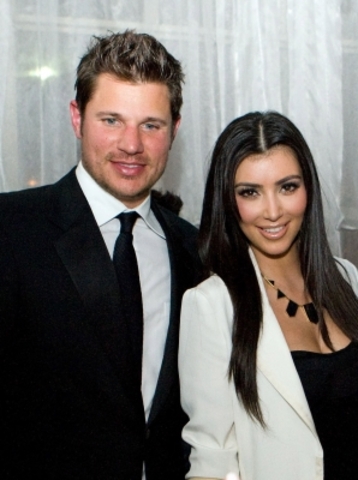 Spotted with single-man Nick Lachey