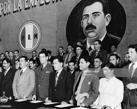 1934-1940 – Gobierno de Lázaro Cárdenas.