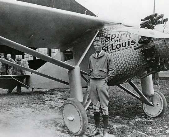 Charles Lindbergh completes solo flight across the Atlantic