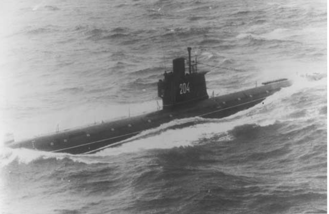 Germany declares a submarine blockade