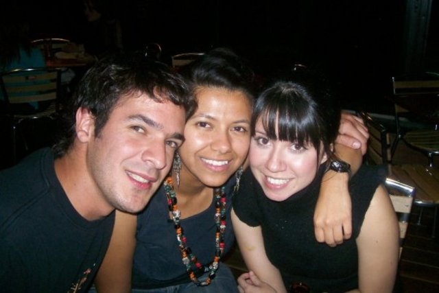 MELISSA SE INTERESA POR ZARA