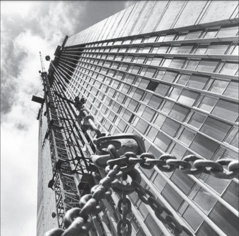 Restauración y Reocupación