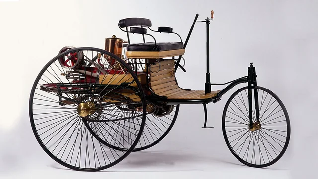 Primer automóvil