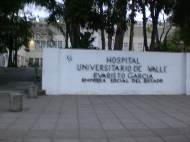 6:23am Hospital Universitario calle 5