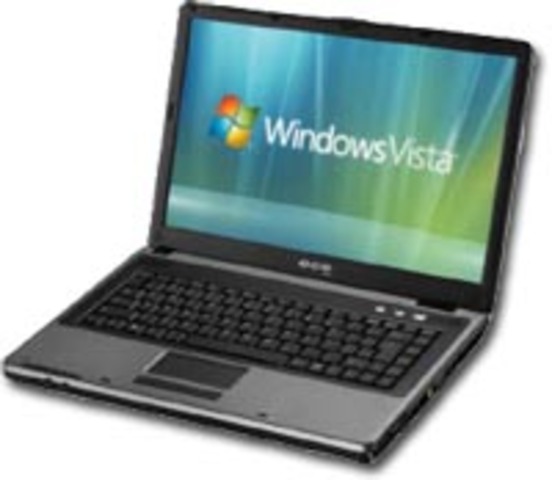 APARECEN LAS LAPTOP (COMPUTADOR PORTATIL)