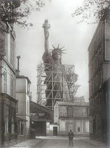 The statue of liberty is delivered to New York City