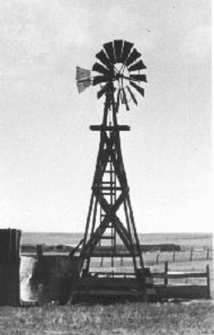 Midwest constructs windmills