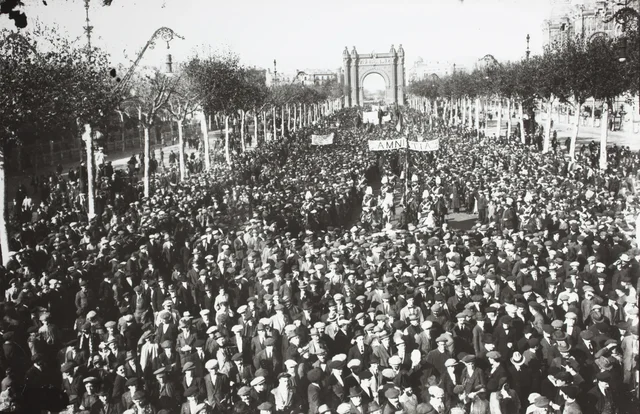 1832