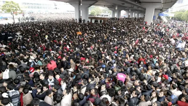 China achieves a population of 430 million