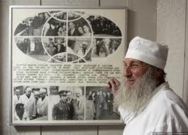 World’s first nuclear power plant (Russia) started generating electricity