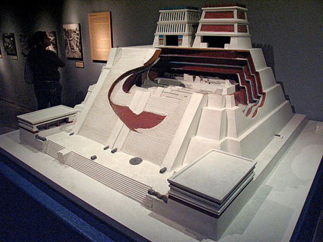 Construccion del templo mayor