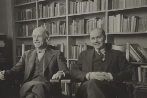 Elton Mayo y  F. J. Roethlisberger (Ciencias del comportamiento)