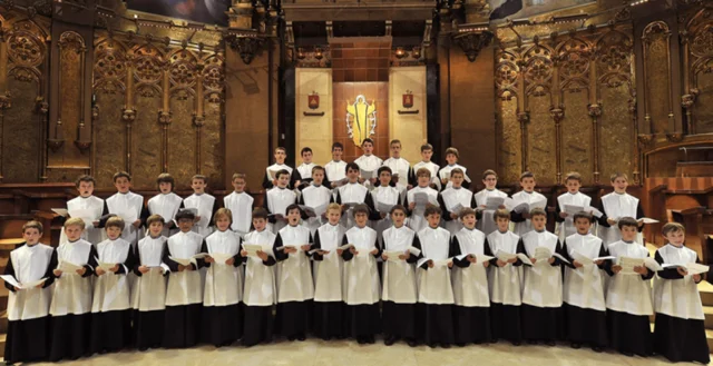 Reorganització moderna de l'Escolania de Montserrat.