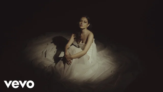 La sin sentimientos-Alex Ponce