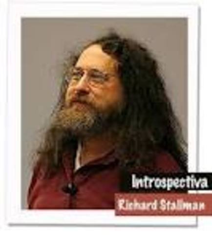 Linus se adscribió al proyecto GNU