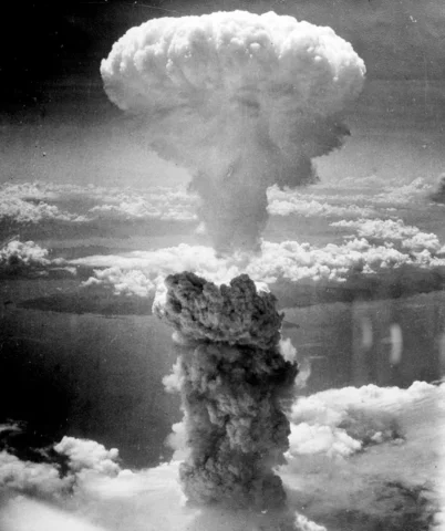 Llançament de la bomba atòmica  sobre Nagasaki