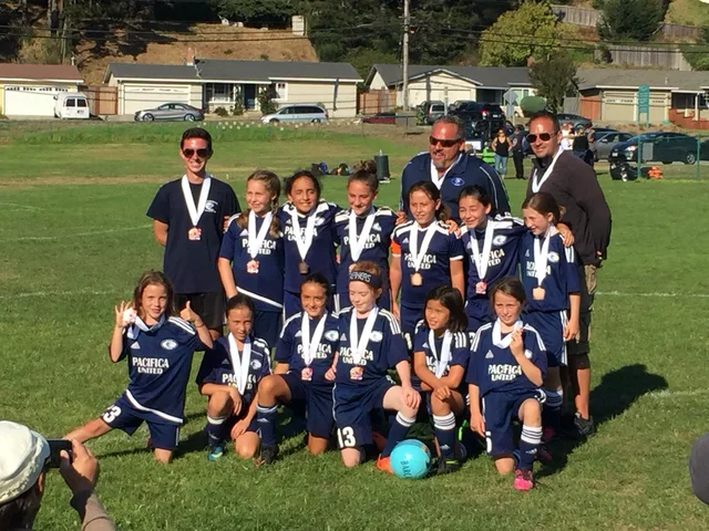 Jurardo joins Pacifica United.