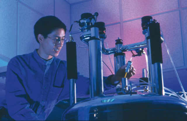 7-qubit NMR quantum computer built