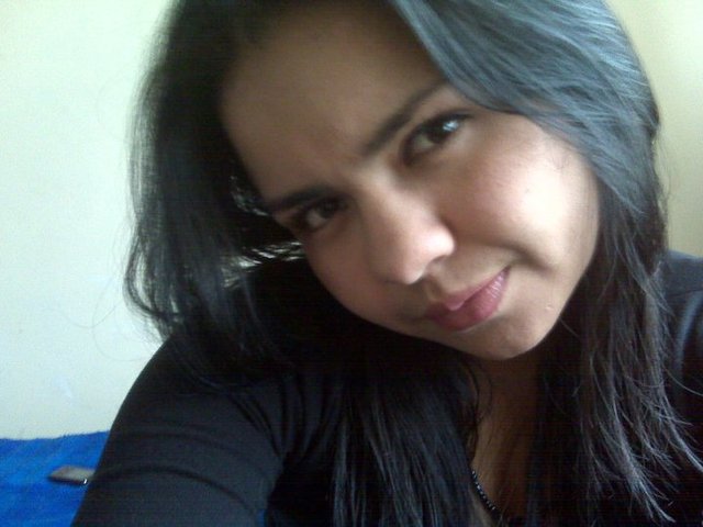 CONOCI  A  UNA  PERSONITA  MUY ESPECIA