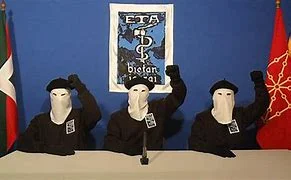 Surge ETA y aumentan las protestas obreras y estudiantiles.