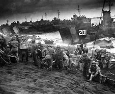 Ocupació de les illes japoneses d’Iwo  Jima i Okinawa pels japonesos