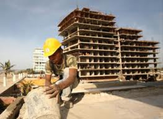 Trabaje en construción,utilece braquets