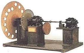 Primer aparato : Televisión