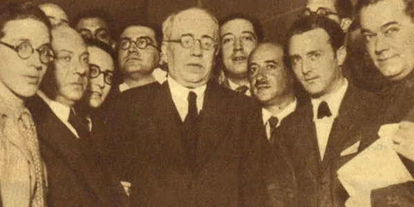 Dimisión de Manuel Azaña