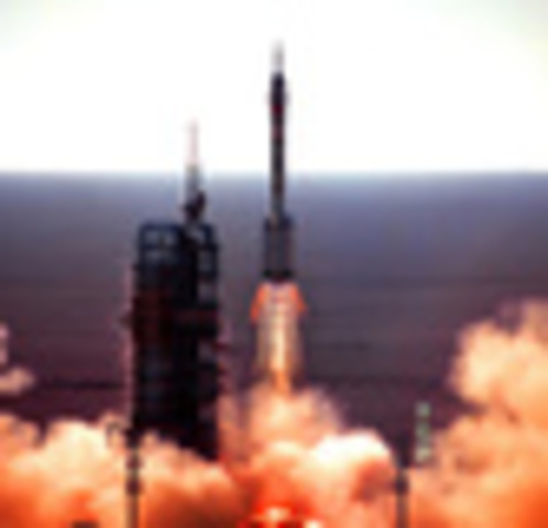 Chinese Shenzhou 5 is Launched