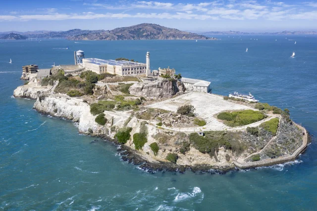 La creación de la prisión de Alcatraz en EE.UU.