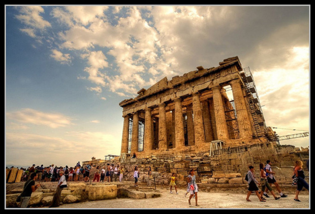 Origins of a Greek Polis