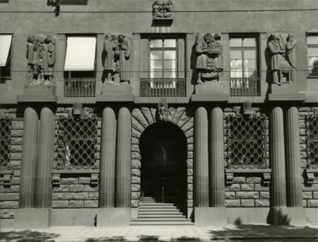 Closing of the U.S. bank