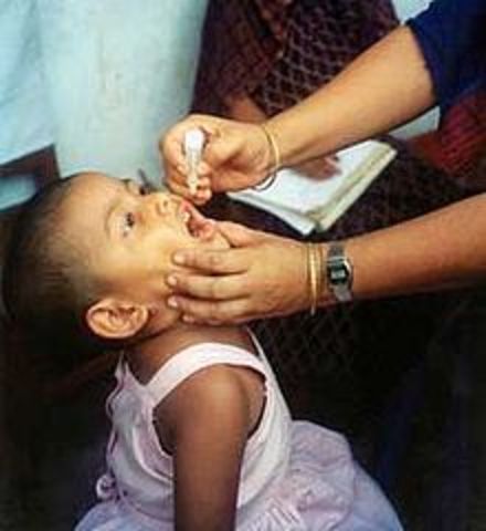 •	Polio vaccine announced to the world by Dr. Jonas Salk and Dr. Thomas Francis.