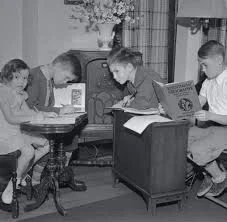 EDUCACIÓN POR RADIO