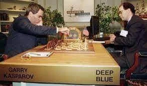 IBM Deep Blue vence al campeón mundial de ajedrez Garry Kasparov